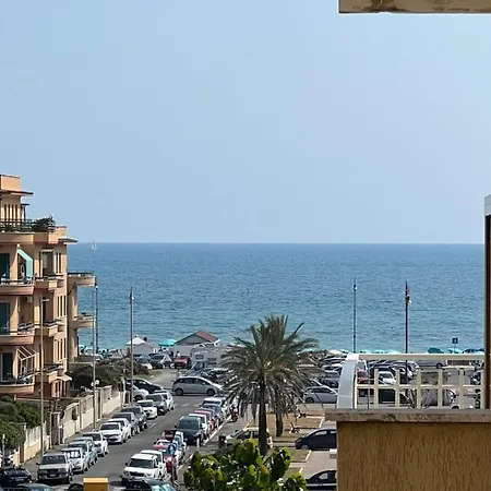 All'85, Lido Di Ostia, Roma לידו די אוסטיה